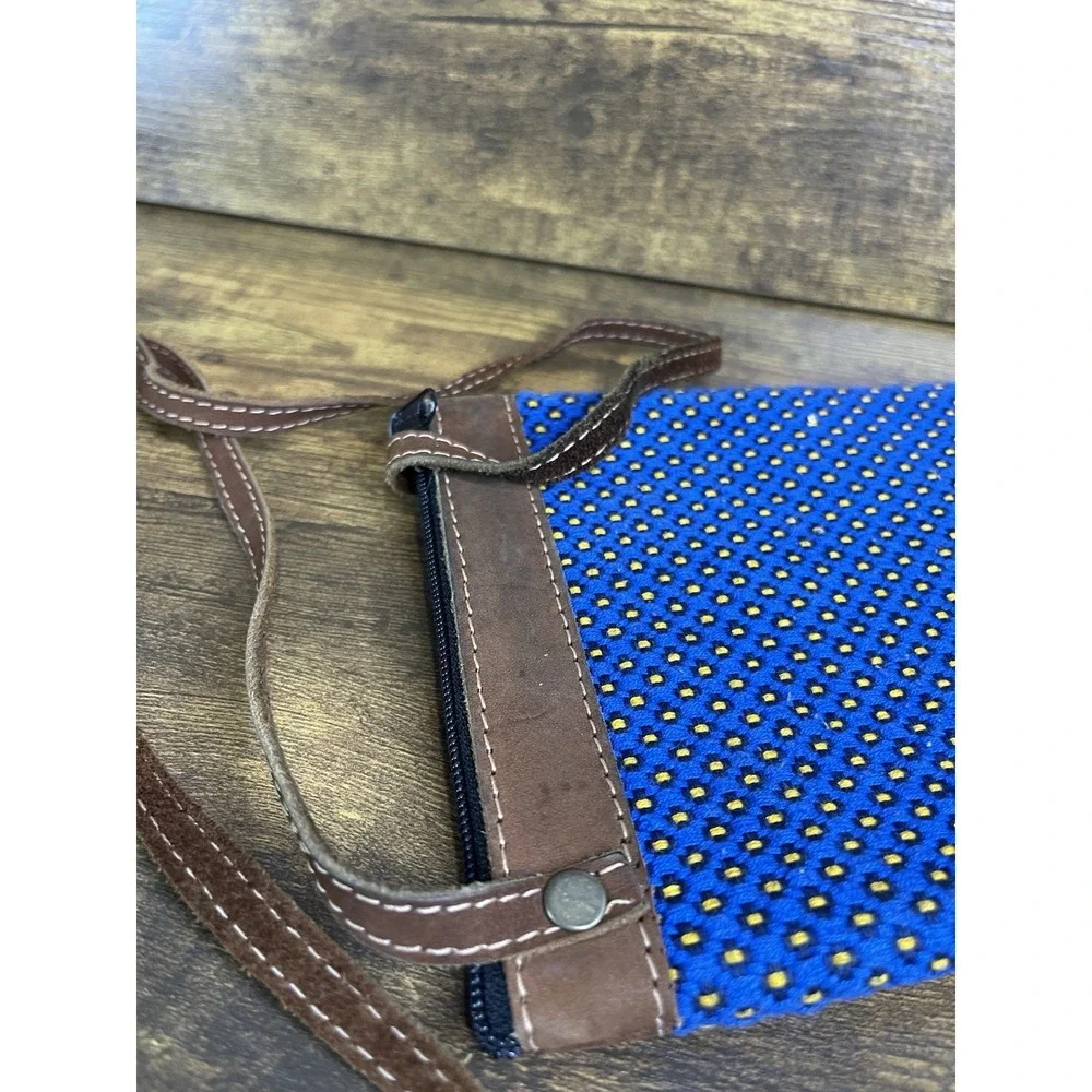 Rare ‎ Crossbody Bag Artesanal Blue